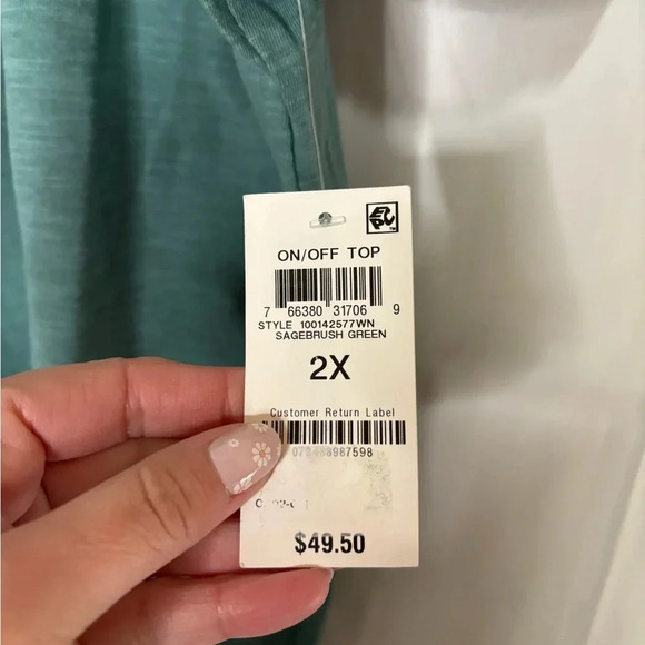 New with tags, womens size 2XL style and co. shirt, #L711 - Picture 3 of 6